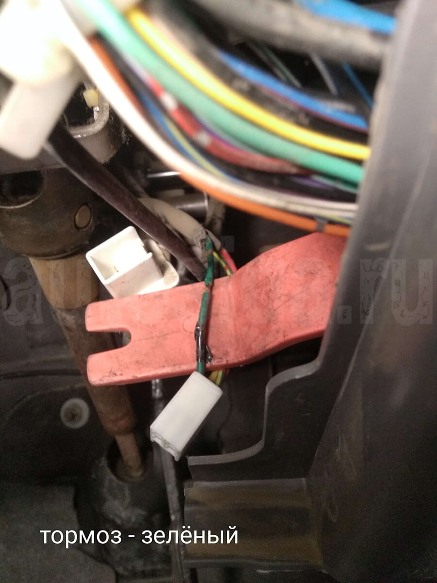 тормоз на Mazda Atenza 2003 Подключение к тормозу на Мазда Атенза 2003