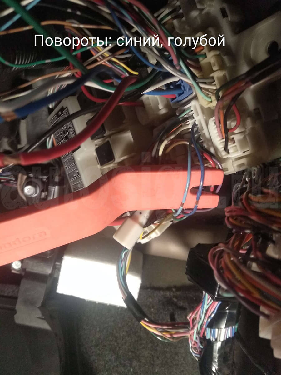 Повороты Mitsubishi i 2010