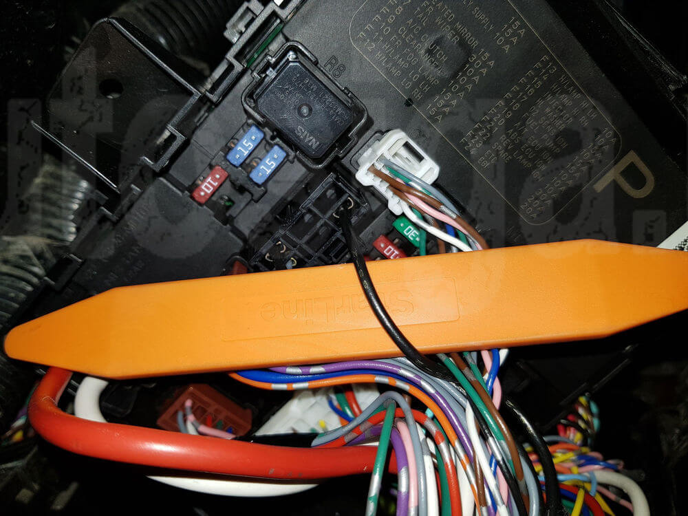 Ниссан Навара 2013. Провод массы. Nissan Navara 2013. Масса.