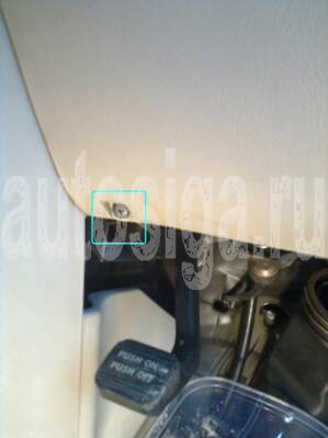 Карта монтажа StarLine A91 на Nissan Serena 2003