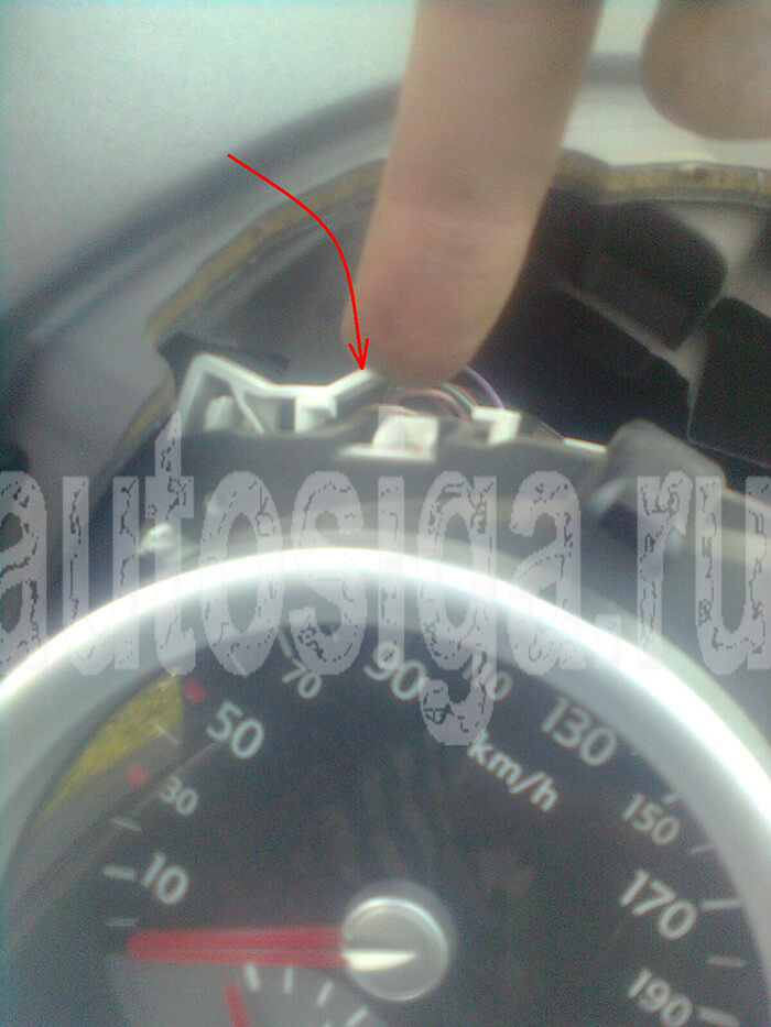 Установка сигнализации на Renault Megane 2008 Установка сигнализации на Renault Megane 2008