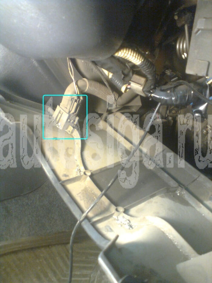 Установка сигнализации на Toyota Caldina 1996-1997 Установка сигнализации на Toyota Caldina 1996-1997