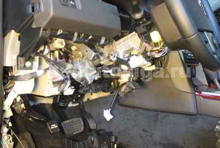 Карта установки автосигнализации на Toyota Camry 2013 АКПП Карта установки автосигнализации на Toyota Camry 2013 АКПП