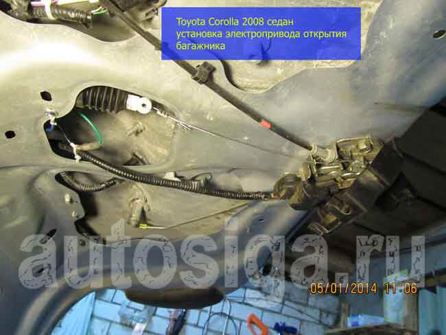 Точки подключения автосигнализации на Toyota Corolla