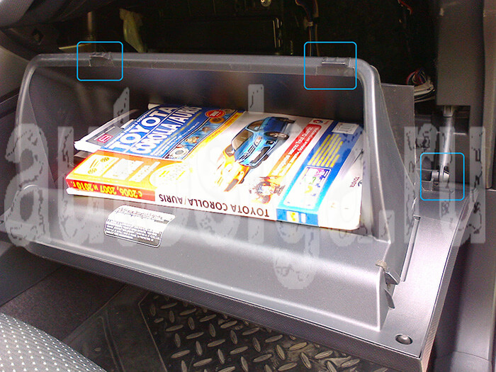 Установка сигнализации на Toyota Auris 2007-2011