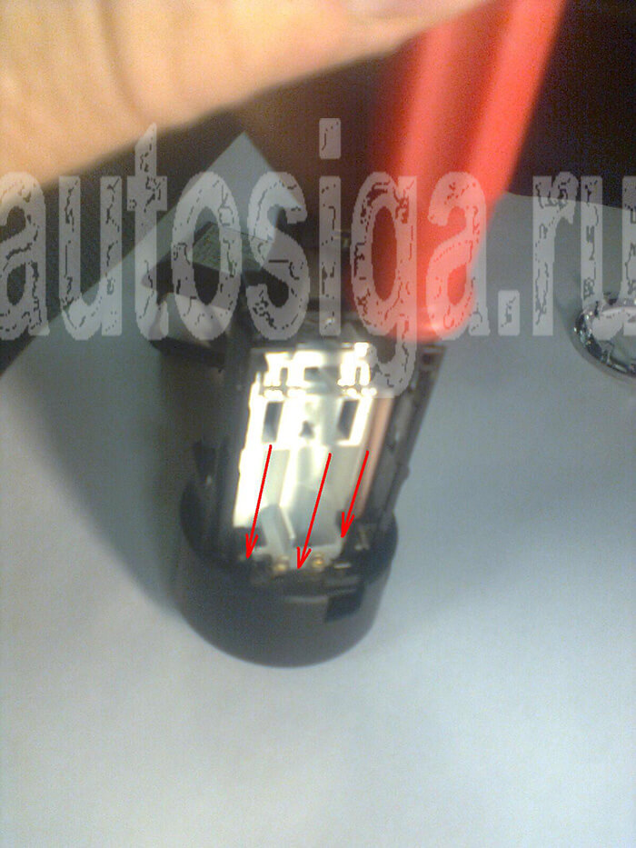 Установка сигнализации на Toyota Noah 2008