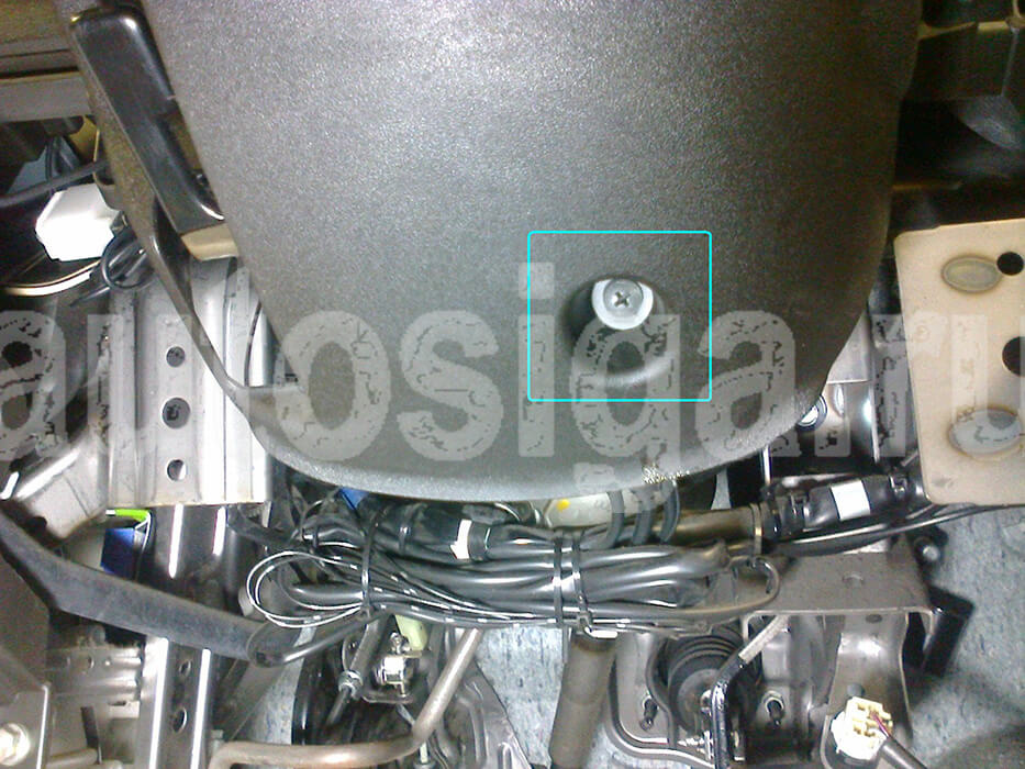 Установка сигнализации на Toyota Passo Sette 2009 Установка сигнализации на Toyota Passo Sette 2009