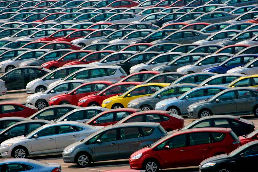 Рынок подержанных авто Рынок б/у автомобилей