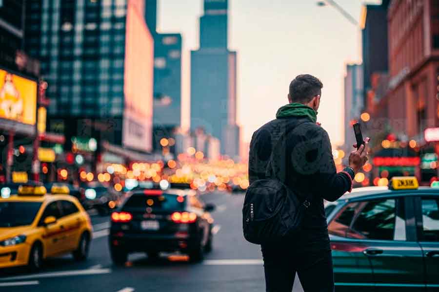 Выбираем приложение или службу такси Выбираем приложение или службу такси