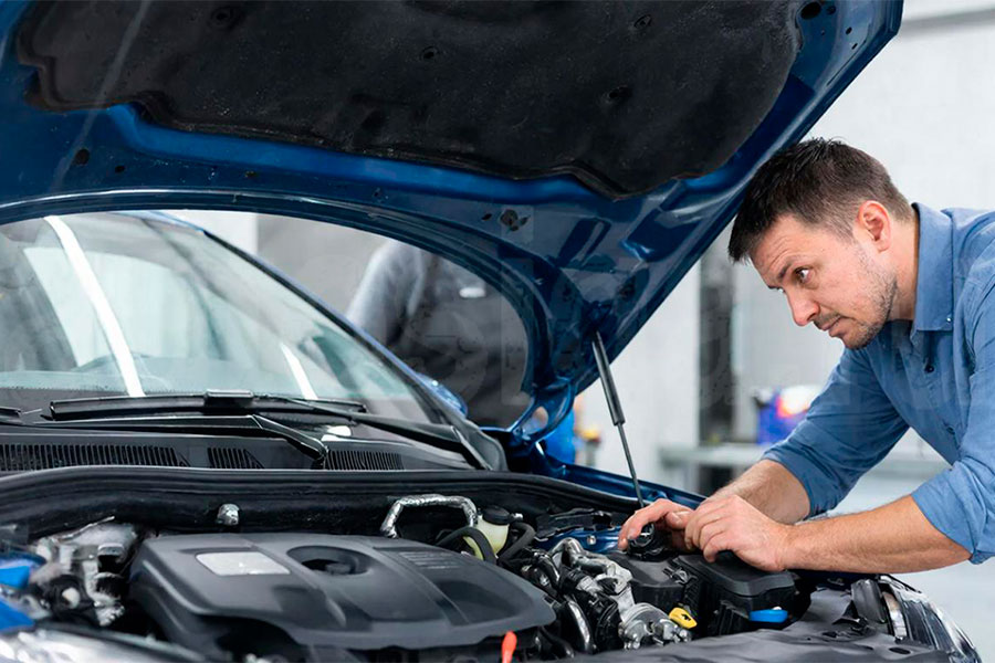 оценка автомобиля при выкупе проверка двигателя