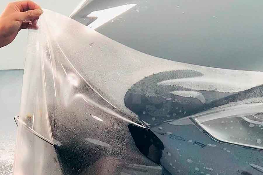 Преимущества антигравийной пленки