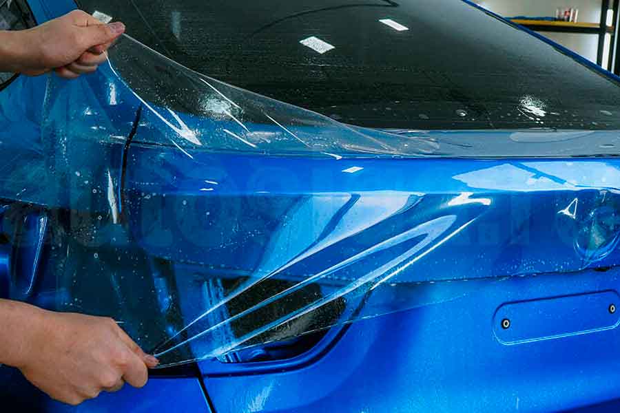 Преимущества оклеивания кузова плёнками