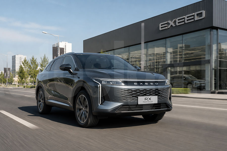 EXEED RX Premium 8AT 2025 на тест-драйве возле автосалона