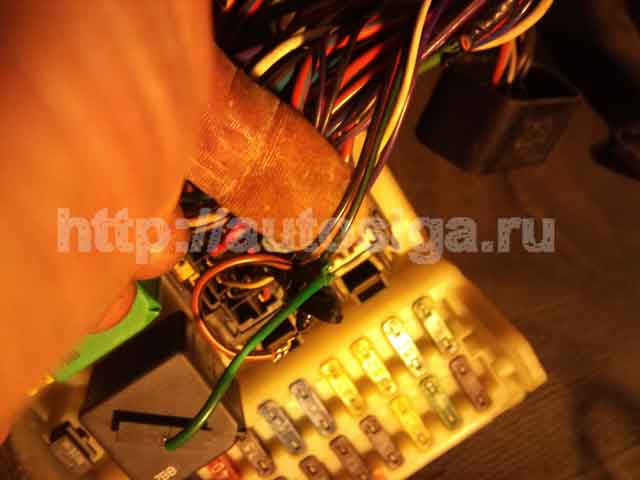 Установка автосигнализации на Ford Mondeo 1996-2000