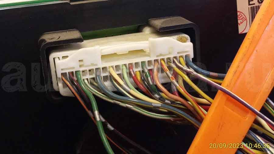 Ручник на Nissan X-Trail 2005