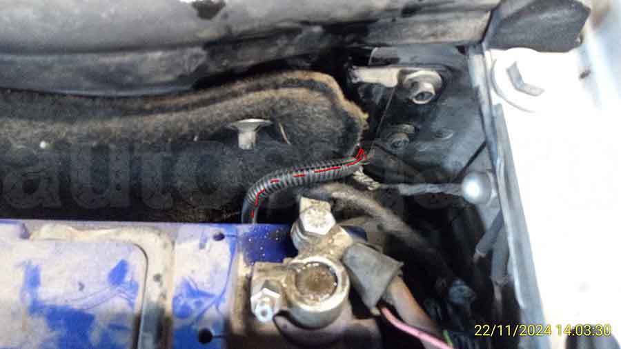 Опель Мерива 2008: переход из салона под капот Opel Meriva 2008: переход из салона под капот