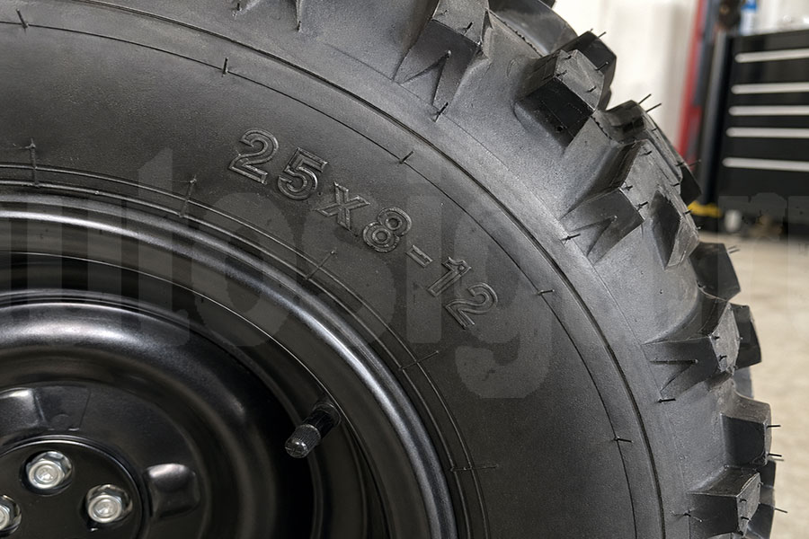 Маркировка размера шин для квадроцикла 25x8-12 на боковине покрышки