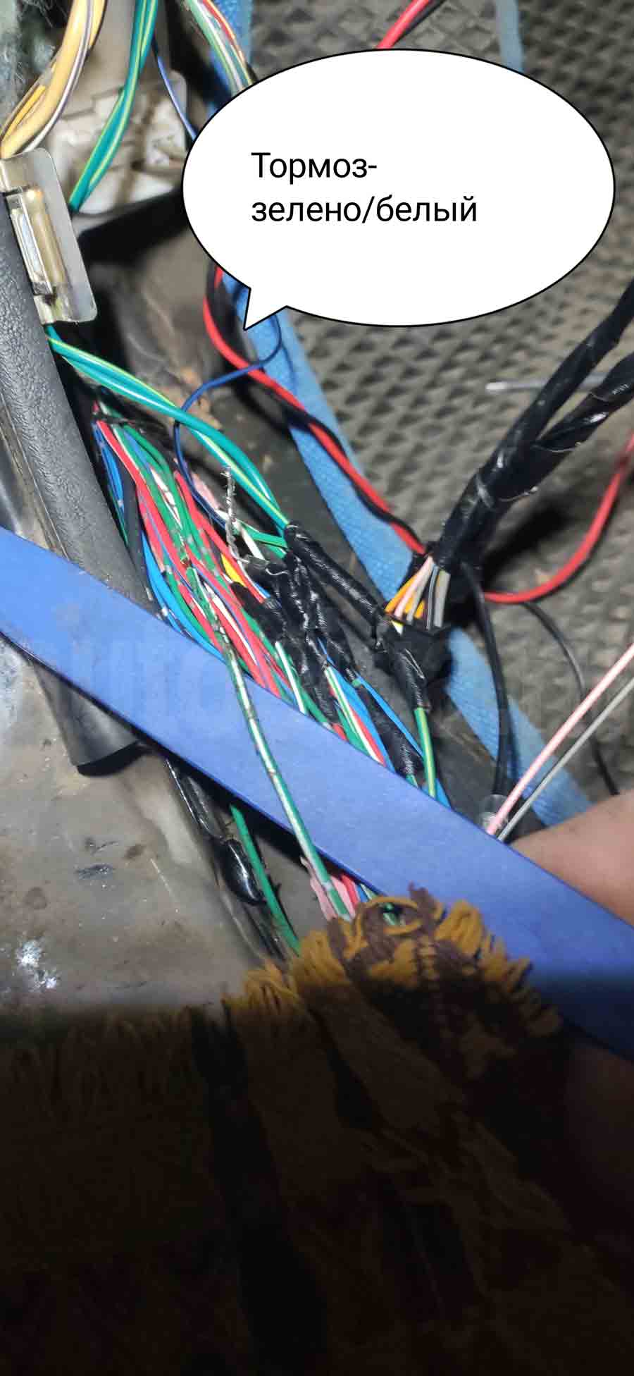 Toyota Avensis 2006: тормоз